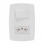 Interruptor 1 Tecla Simples e Tomada 10A 2x4 com Placa Modular Branca Ilumi